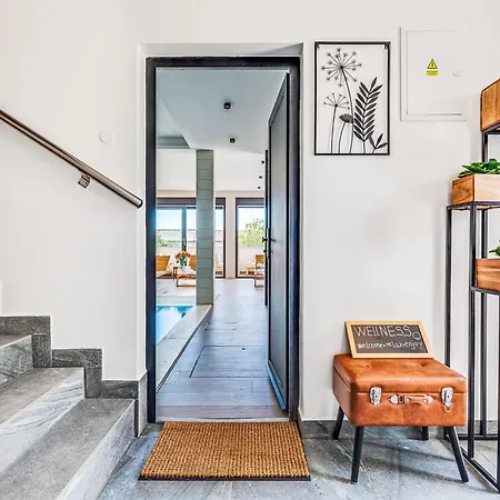 Apartment Luxury Terra Maiorum-2 By Interhome