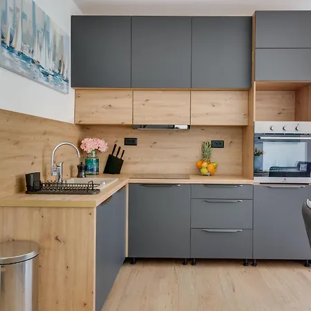 Luxury Terra Maiorum-2 By Interhome